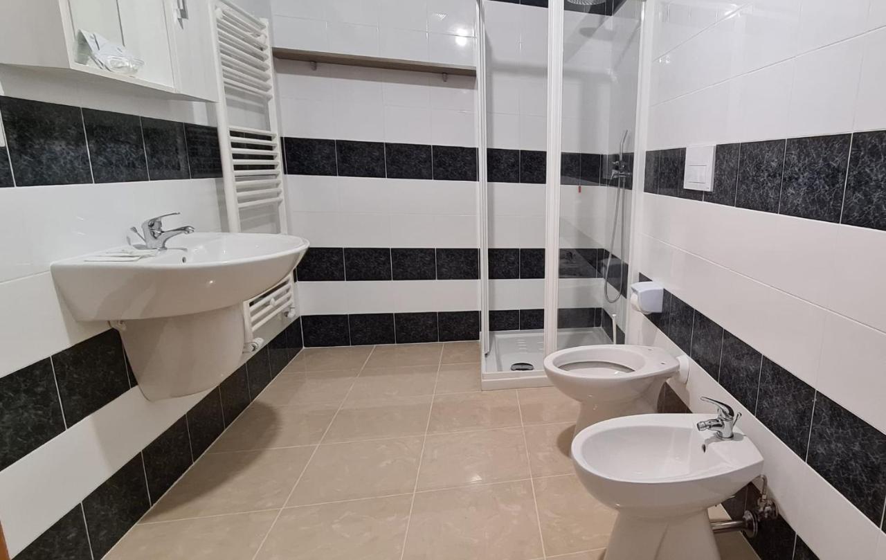 Bed And Breakfast La Terrazza Чистернино Екстериор снимка