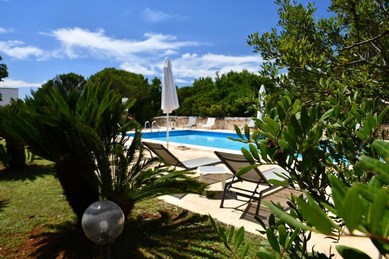 Bed And Breakfast La Terrazza Чистернино Екстериор снимка
